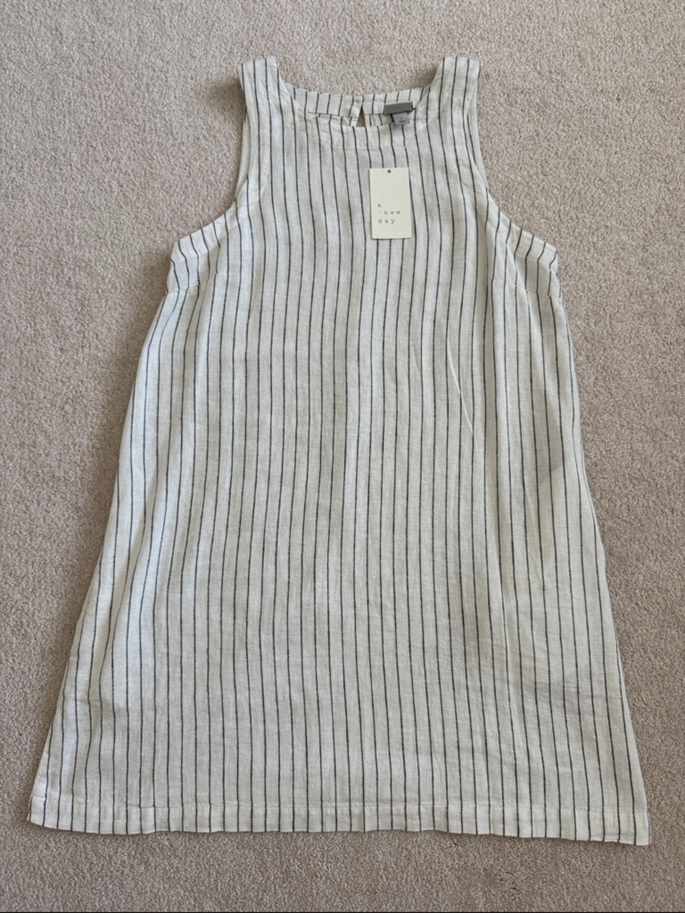 a new day Cream and Black Stripe Sleeveless Shift Dress w/ side pockets (NWT)